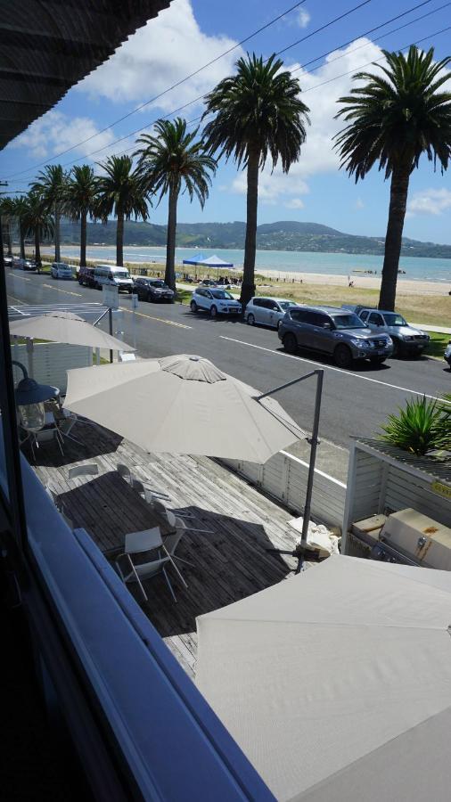 Nana Glads Beachfront Accommodation Фитианга Экстерьер фото